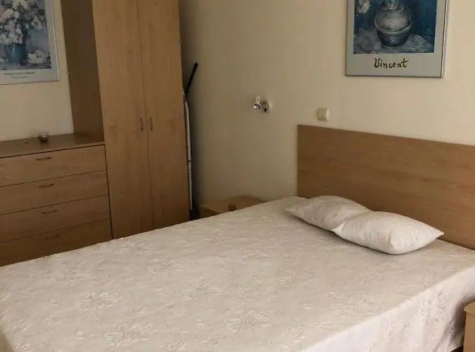 Coral корал бийч