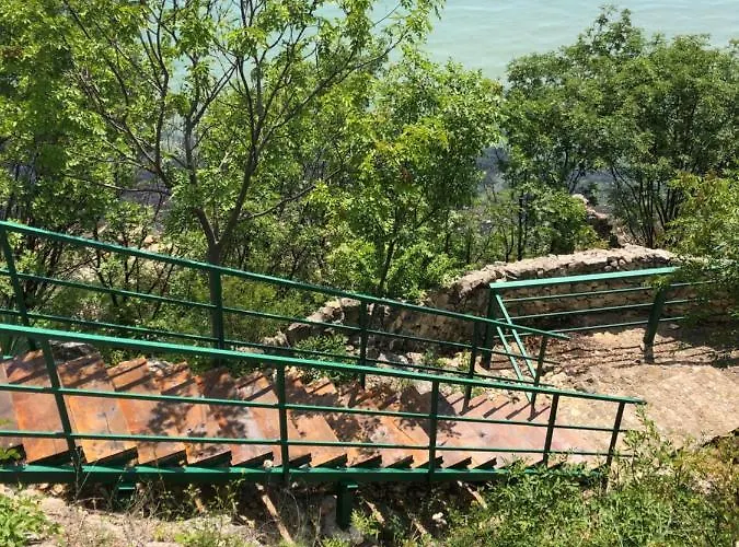 Coral корал бийч Светий Влас