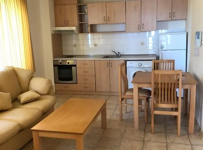 Coral корал бийч