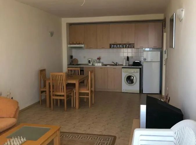 아파트 Coral корал бийч 스베티 블라스